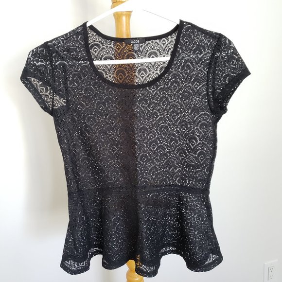 Black Peplum Top with Art Deco pattern - Picture 4 of 4